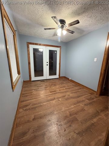 5305 Koontz Drive, Charleston, WV 25313