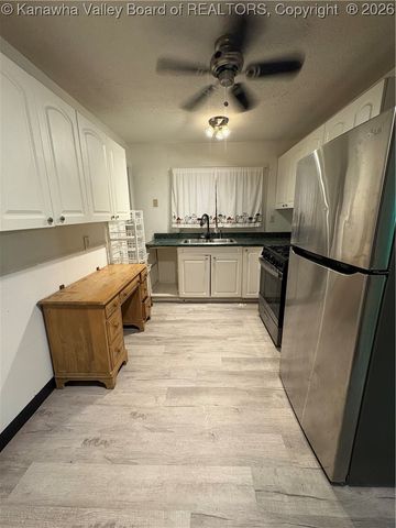 5305 Koontz Drive, Charleston, WV 25313