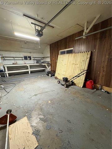 5305 Koontz Drive, Charleston, WV 25313