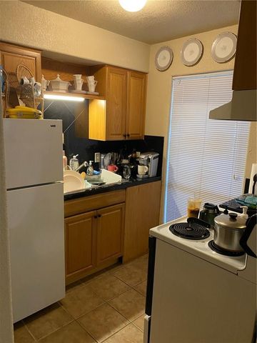 112 W 38TH ST 202, Austin, TX 78705