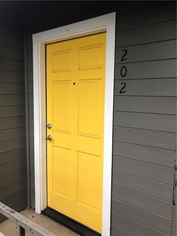 112 W 38TH ST 202, Austin, TX 78705