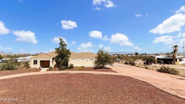 2423 S JOHNSON Road, Buckeye, AZ 85326
