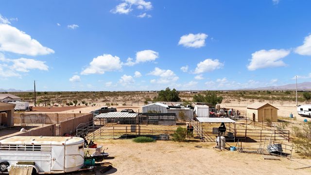 2423 S JOHNSON Road, Buckeye, AZ 85326