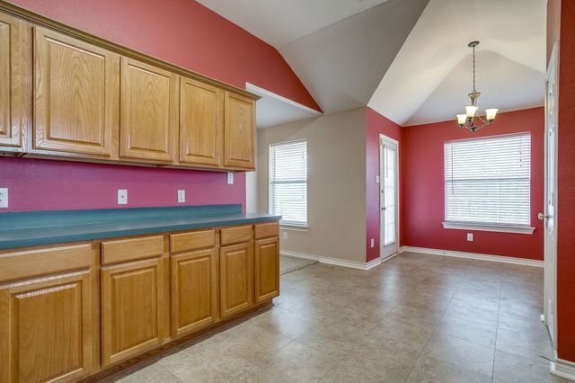 5518 Chimney Rock Drive, Arlington, TX 76017