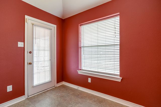 5518 Chimney Rock Drive, Arlington, TX 76017