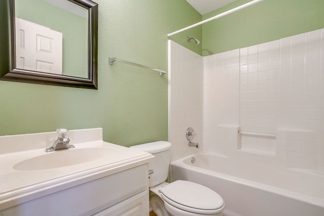 5518 Chimney Rock Drive, Arlington, TX 76017