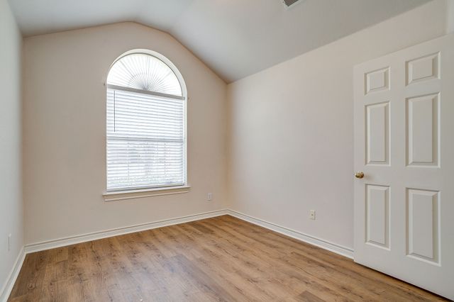 5518 Chimney Rock Drive, Arlington, TX 76017