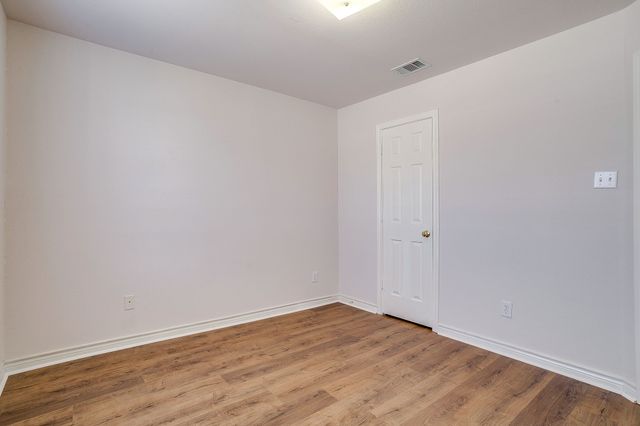 5518 Chimney Rock Drive, Arlington, TX 76017