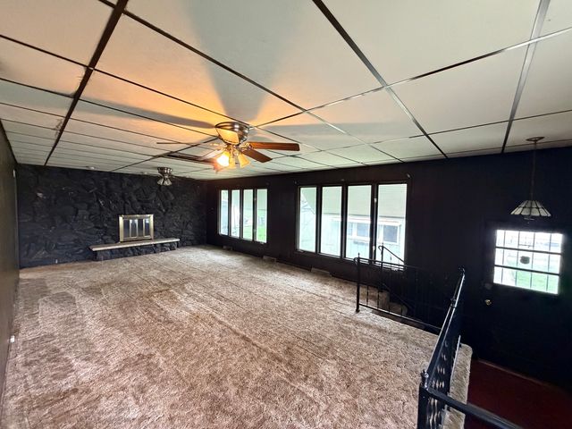 1568 Wentworth Avenue, Calumet City, IL 60409