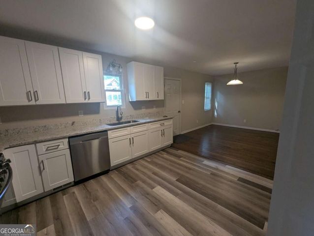 1611 Creek Pond Cove, Decatur, GA 30032