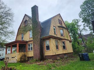 1932 South Salina Street, Syracuse, NY 13205