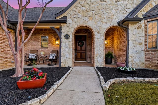 320 Oregon Trail, Argyle, TX 76226