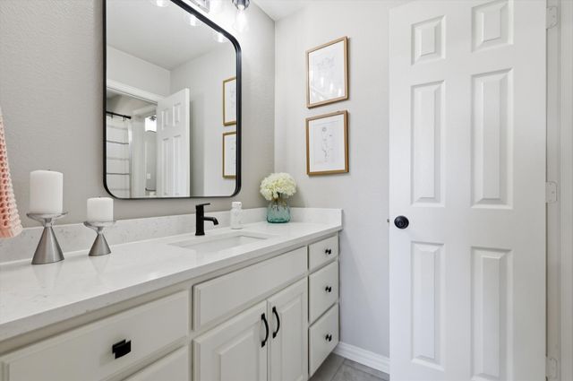 320 Oregon Trail, Argyle, TX 76226