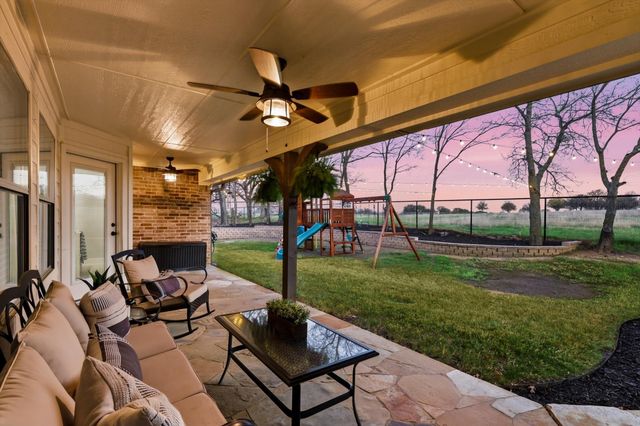 320 Oregon Trail, Argyle, TX 76226