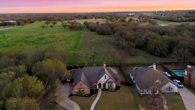 320 Oregon Trail, Argyle, TX 76226