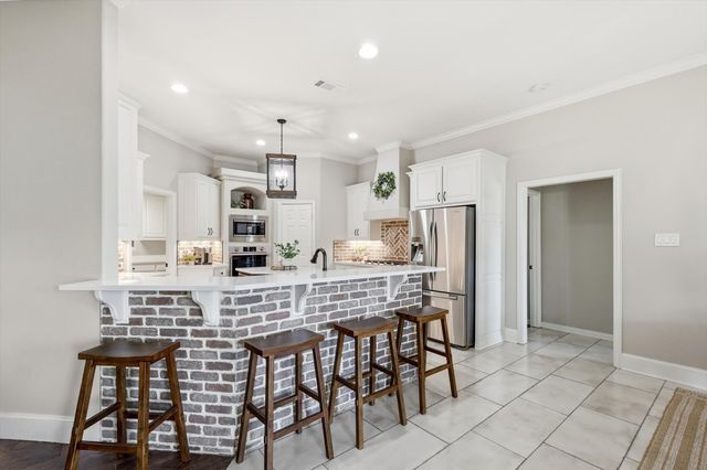 320 Oregon Trail, Argyle, TX 76226