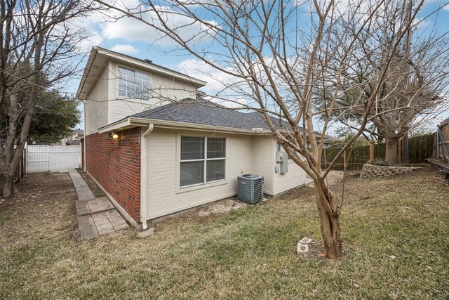 621 Renaissance Place, Cedar Hill, TX 75104