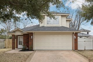 621 Renaissance Place, Cedar Hill, TX 75104
