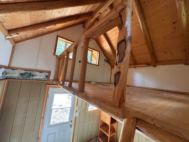 221 Trask Pond Rd, Newport, WA 99156