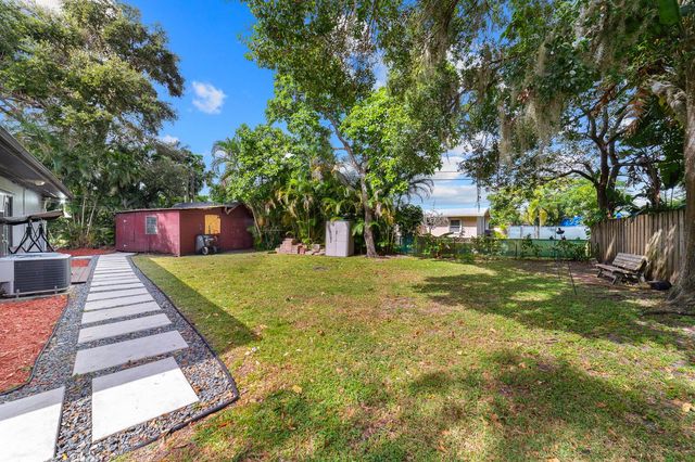 2869 SW 13th Court, Fort Lauderdale, FL 33312
