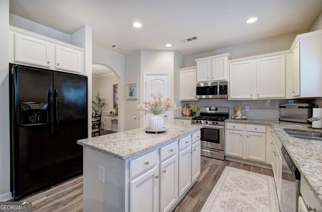 19 Rivers End Way, Dallas, GA 30132