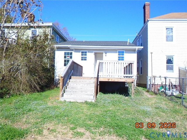 1807 T St, Richmond, VA 23223