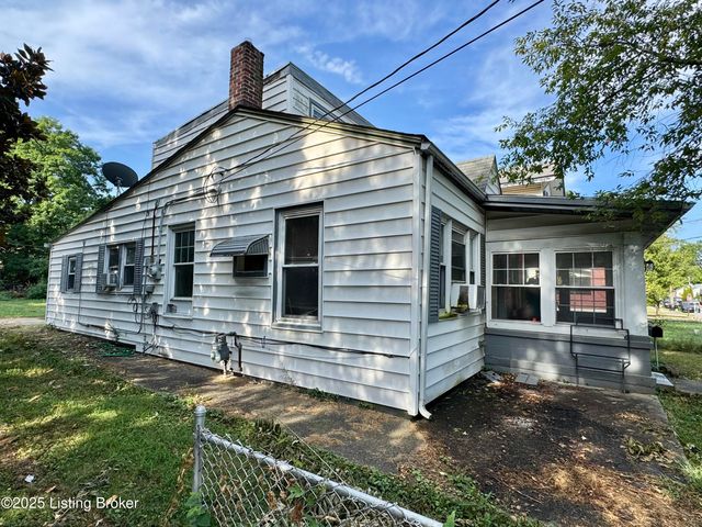 3626 Larkwood Ave, Louisville, KY 40212