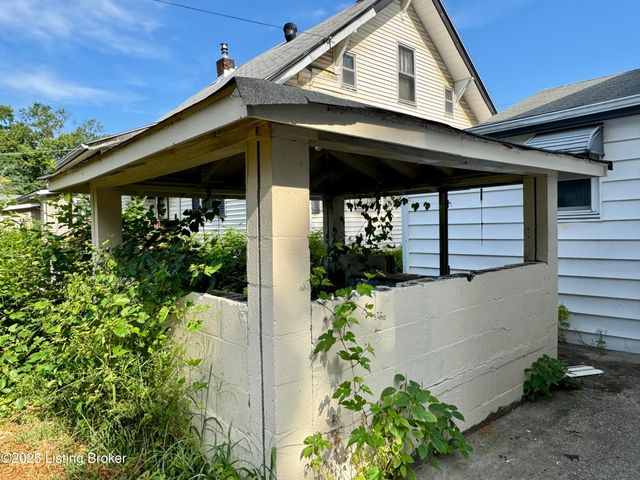 3626 Larkwood Ave, Louisville, KY 40212