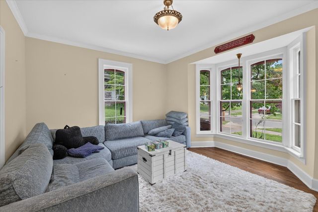 347 N Madison Street, Marshall, MI 49068
