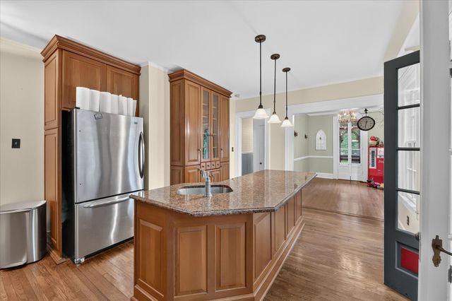 347 N Madison Street, Marshall, MI 49068