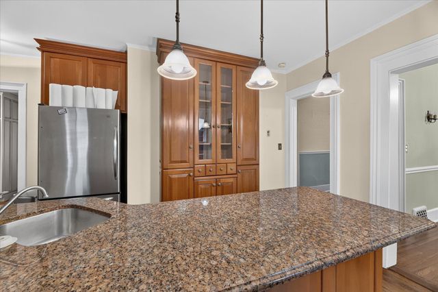 347 N Madison Street, Marshall, MI 49068