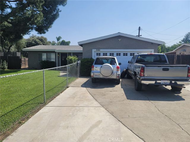 3561 Jefferson Street, Riverside, CA 92504