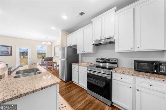 300 Harrison Drive, Calhoun, GA 30701