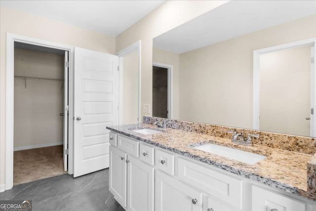 300 Harrison Drive, Calhoun, GA 30701