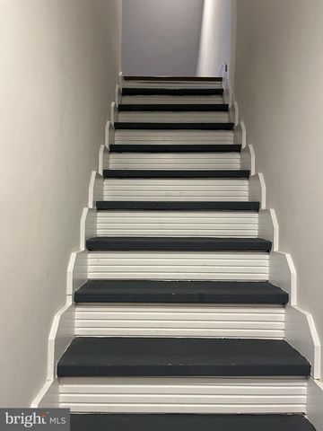 159-161 W FOURTH ST, Lewistown, PA 17044