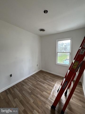 159-161 W FOURTH ST, Lewistown, PA 17044