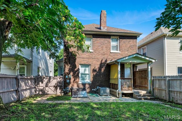 2154 State Street, Granite City, IL 62040