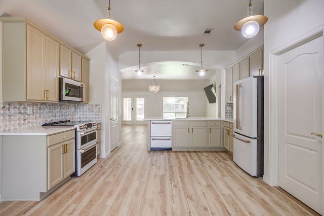 10508 Belvedere Drive, Denton, TX 76207