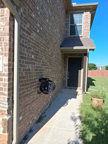 6816 Topaz Drive, Greenville, TX 75402