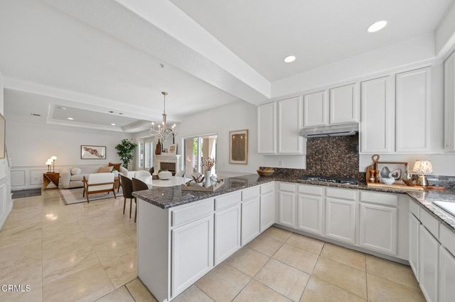 752 W Walnut Avenue D, Monrovia, CA 91016