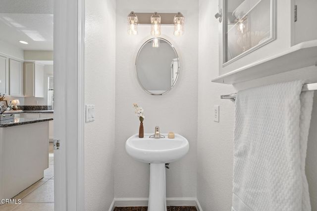 752 W Walnut Avenue D, Monrovia, CA 91016