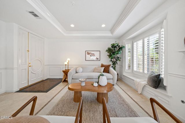 752 W Walnut Avenue D, Monrovia, CA 91016