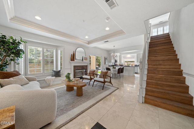 752 W Walnut Avenue D, Monrovia, CA 91016