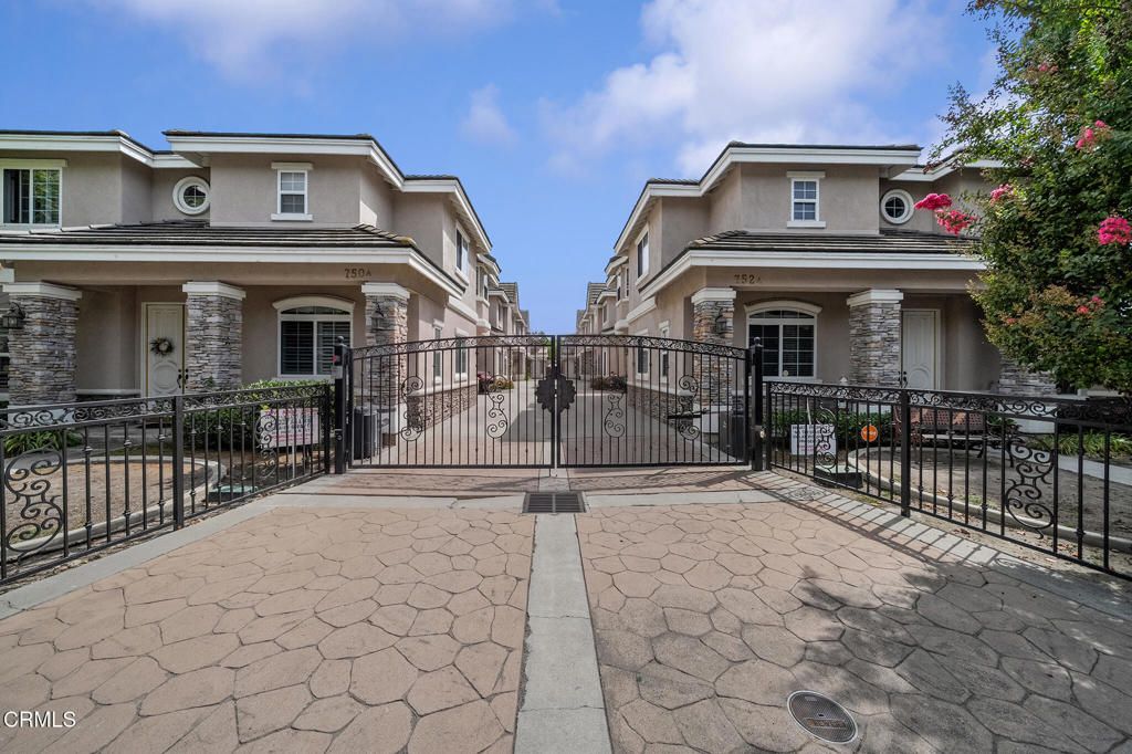 752 W Walnut Avenue D, Monrovia, CA 91016