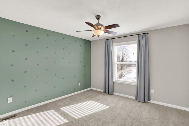 3364 Roundlake Lane, Whitestown, IN 46075