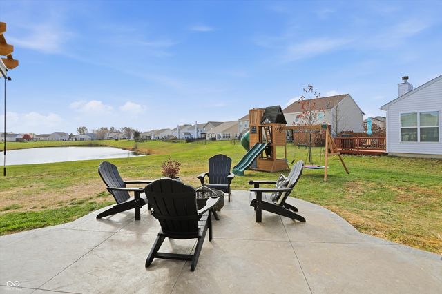 3364 Roundlake Lane, Whitestown, IN 46075