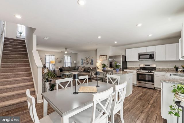 20 RUE CEZANNE, Mays Landing, NJ 08330