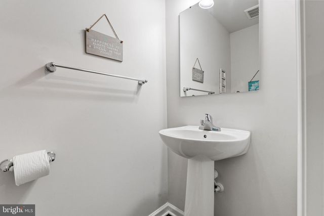 20 RUE CEZANNE, Mays Landing, NJ 08330