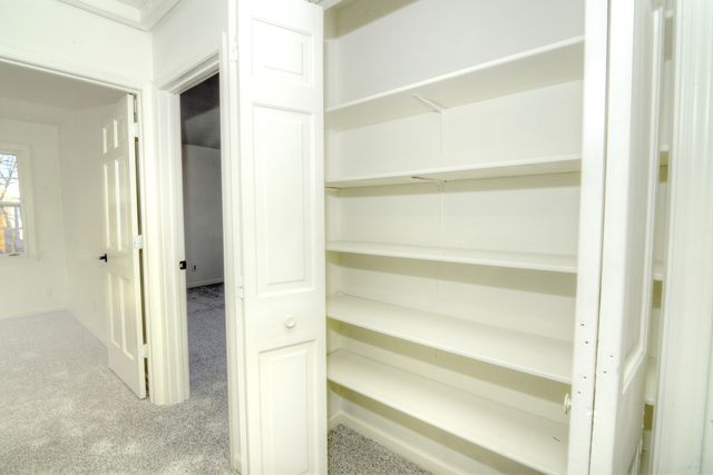 2309 Sudbury Lane, Geneva, IL 60134