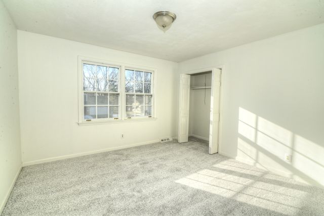 2309 Sudbury Lane, Geneva, IL 60134